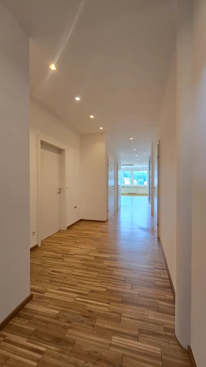 5-Zimmer-Gewerbeimmobilie mieten in Graz – 160 m², € 1.796 – Bild 6 von 14