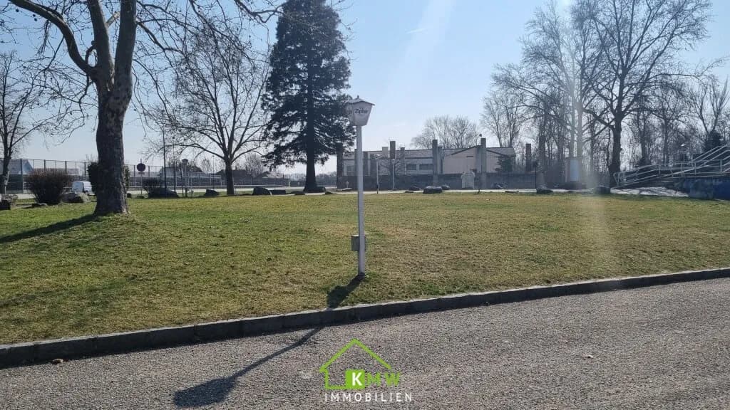 Gewerbeimmobilie kaufen in Krems Land – 4 000 m², € 580.000 – Bild 3 von 15