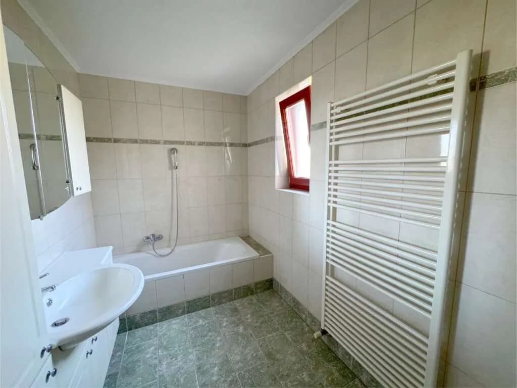 10-Zimmer-Immobilie kaufen in Jennersdorf – 289 m², € 747.000 – Bild 17 von 36