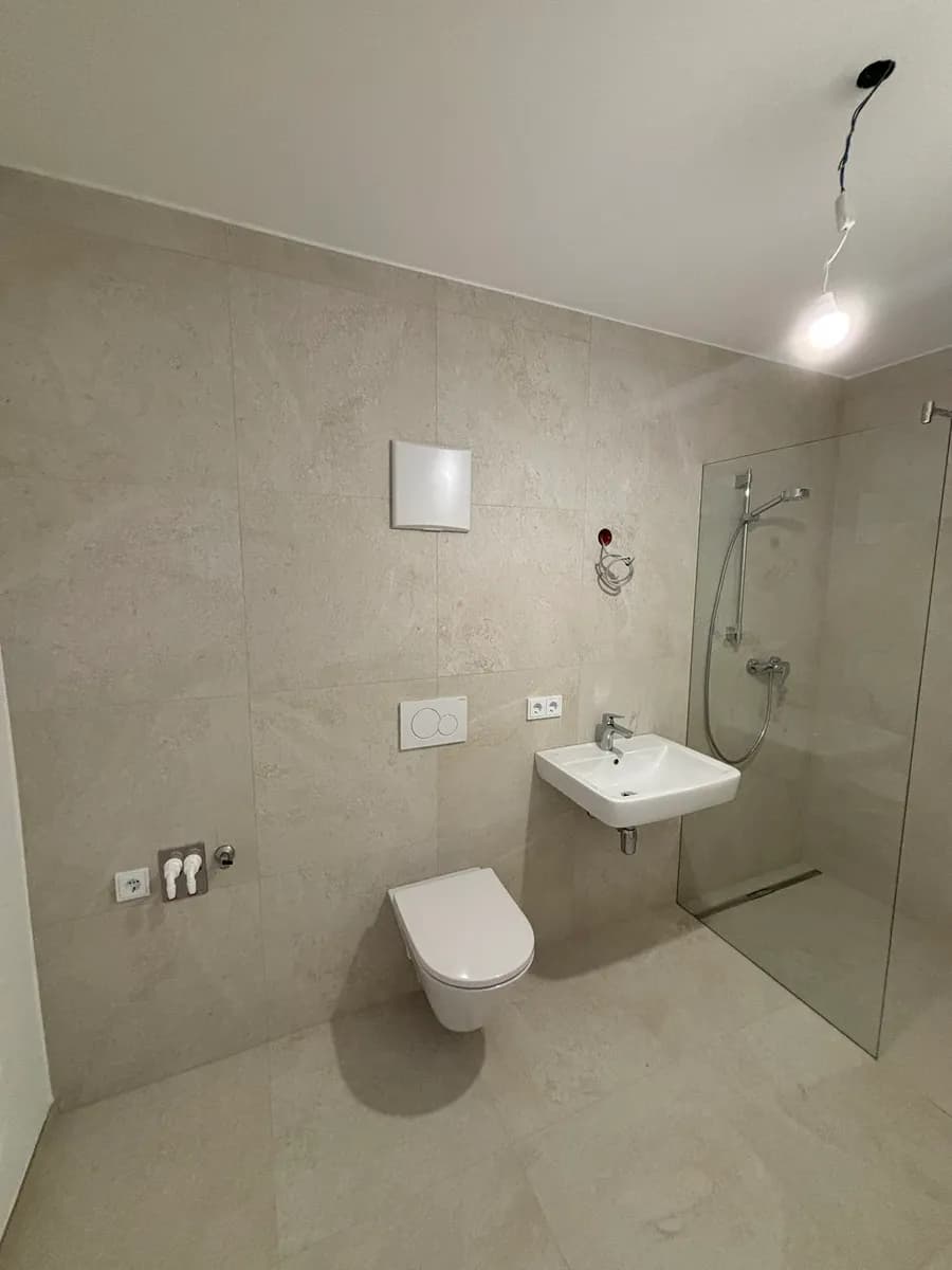 2-Zimmer-Wohnung mieten in Linz – 39 m², € 796 – Bild 8 von 11