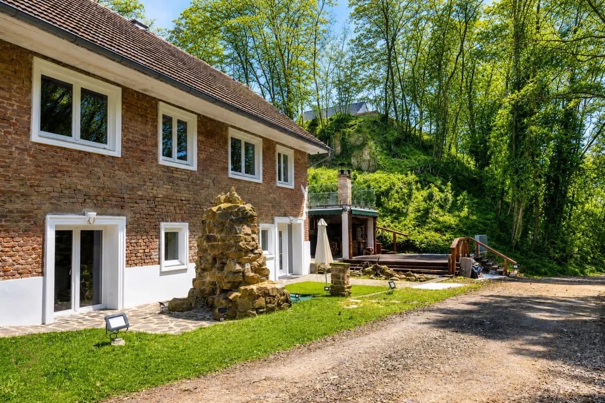 4-Zimmer-Haus kaufen in Tulln – 171 m², € 449.000 – Bild 2 von 65