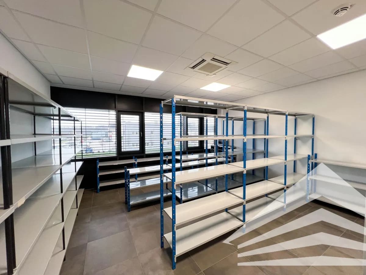 7-Zimmer-Gewerbeimmobilie mieten in Urfahr-Umgebung – 420 m², € 6.527 – Bild 16 von 19