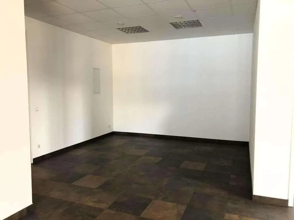 3-Zimmer-Gewerbeimmobilie mieten in Wels – 88 m², € 1.190 – Bild 2 von 7