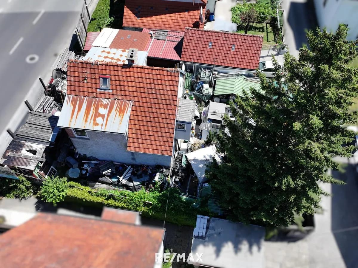 4-Zimmer-Haus kaufen in Wels – 111 m², € 115.000 – Bild 2 von 10
