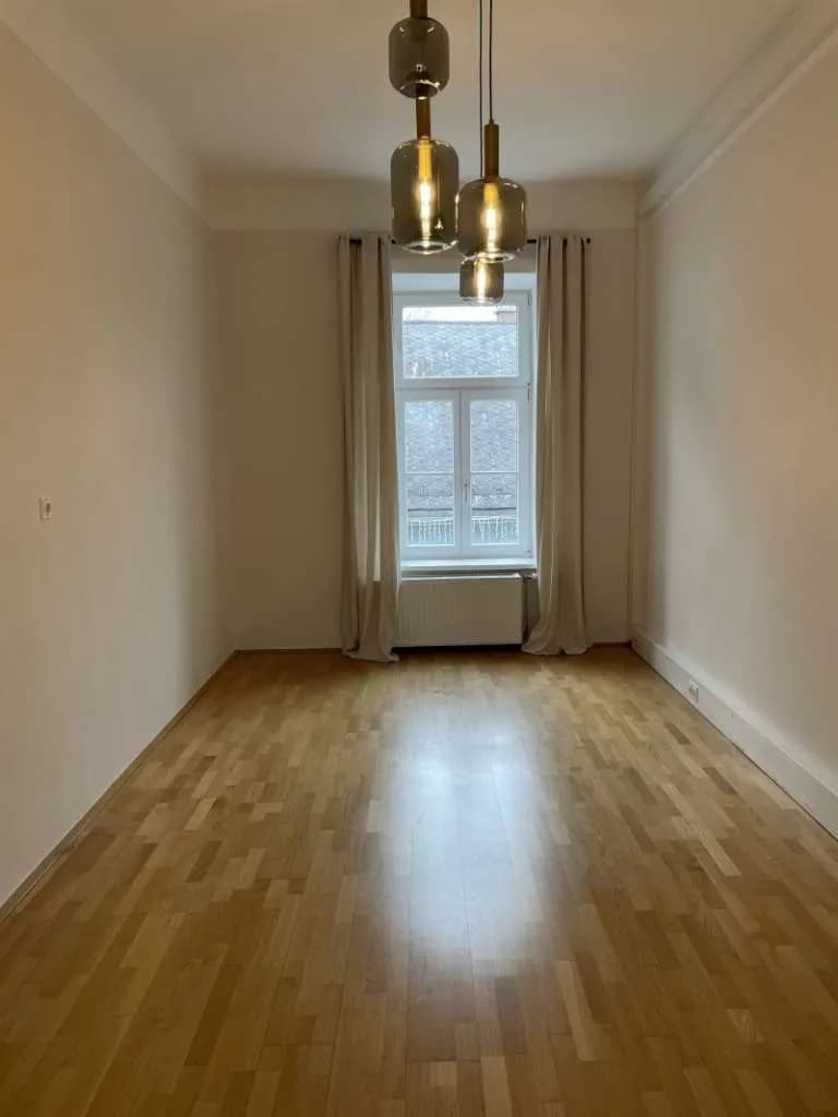 1-Zimmer-Gewerbeimmobilie mieten in Leibnitz – 18 m², € 306 – Bild 3 von 3