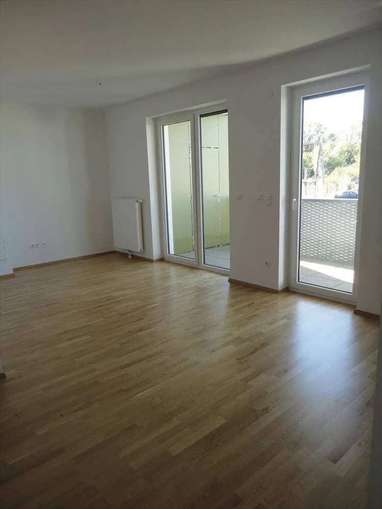 4-Zimmer-Wohnung mieten in Wiener Neustadt – 90 m², € 911 – Bild 6 von 9
