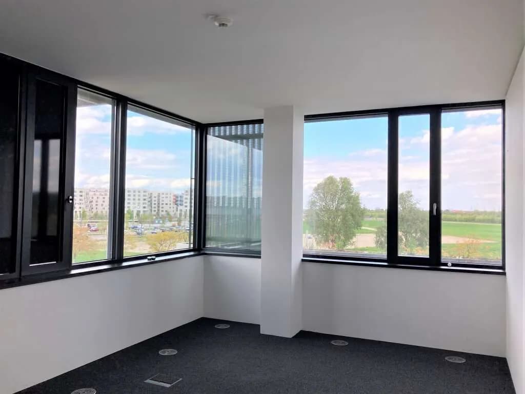 8-Zimmer-Gewerbeimmobilie mieten in Wien – 364 m², € 7.409 – Bild 5 von 6