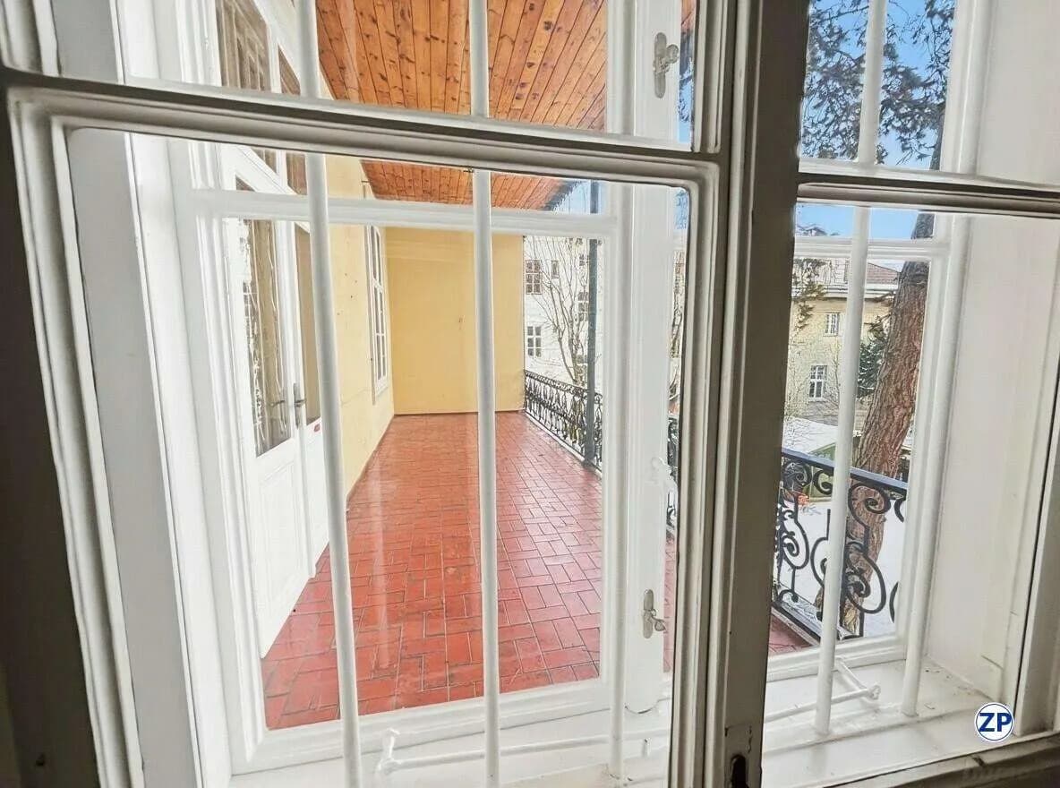 6-Zimmer-Gewerbeimmobilie mieten in Wien – 194 m², € 1.968 – Bild 2 von 4