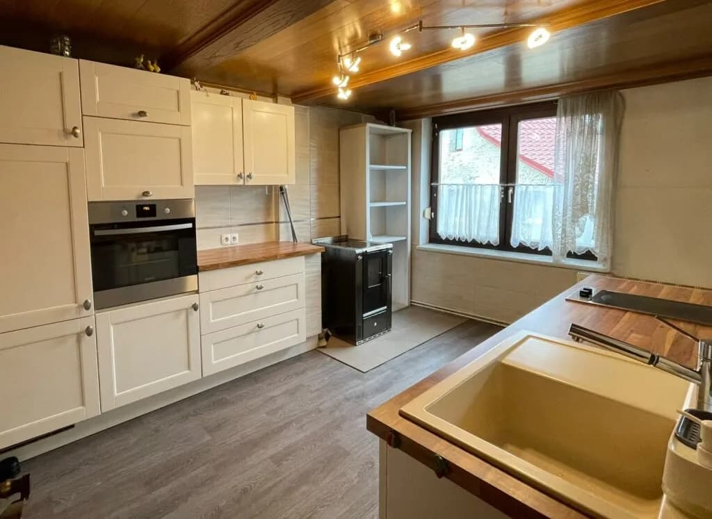 3-Zimmer-Haus kaufen in Mistelbach – 75 m², € 160.000 – Bild 4 von 13