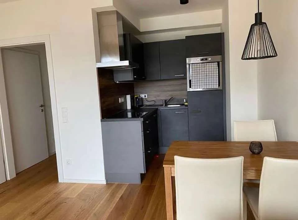 2-Zimmer-Wohnung mieten in Klagenfurt – 47 m², € 970 – Bild 3 von 10