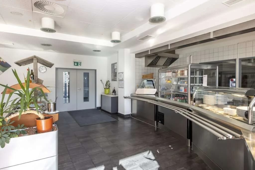 Gewerbeimmobilie mieten in Salzburg Stadt – 265 m², € 4.046 – Bild 4 von 8