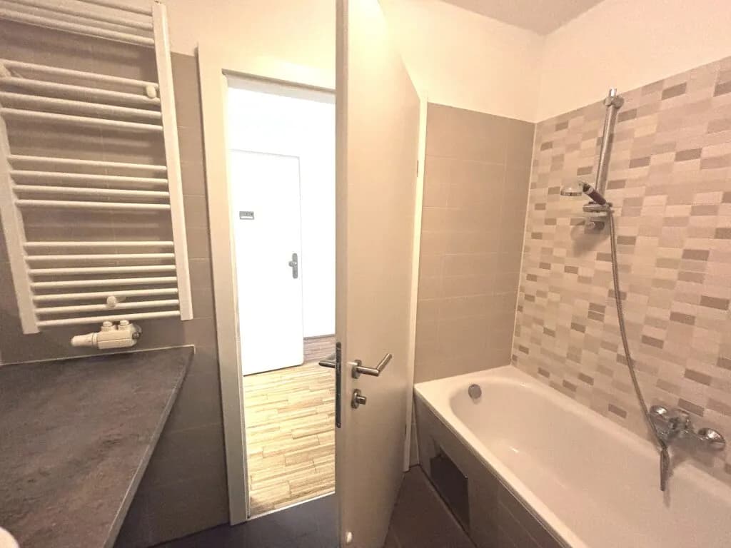 2-Zimmer-Wohnung mieten in Wien – 44,71 m², € 956 – Bild 11 von 19