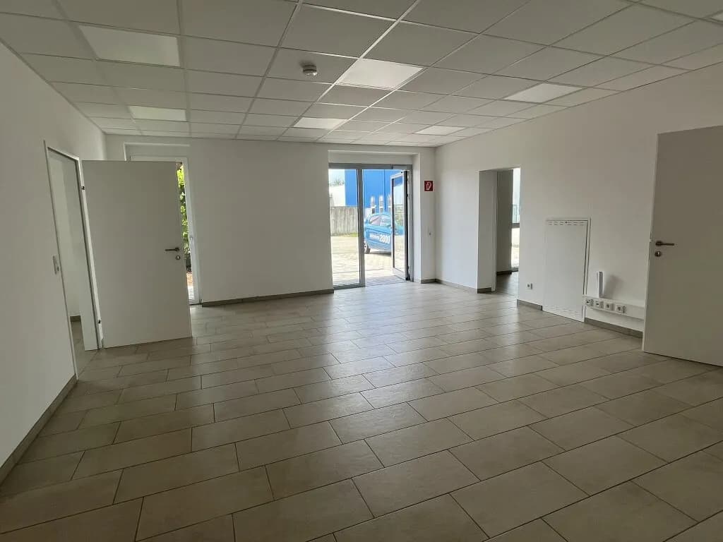 3-Zimmer-Gewerbeimmobilie mieten in Perg – 137 m², € 1.301 – Bild 10 von 19