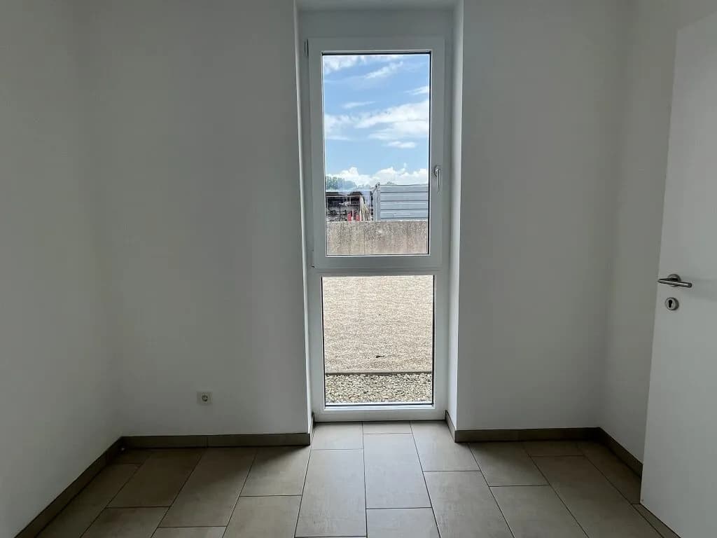 3-Zimmer-Gewerbeimmobilie mieten in Perg – 137 m², € 1.301 – Bild 13 von 19