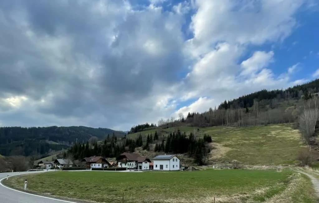 Grundstück mieten in Bruck-Mürzzuschlag – 997 m², € 133 – Bild 2 von 8