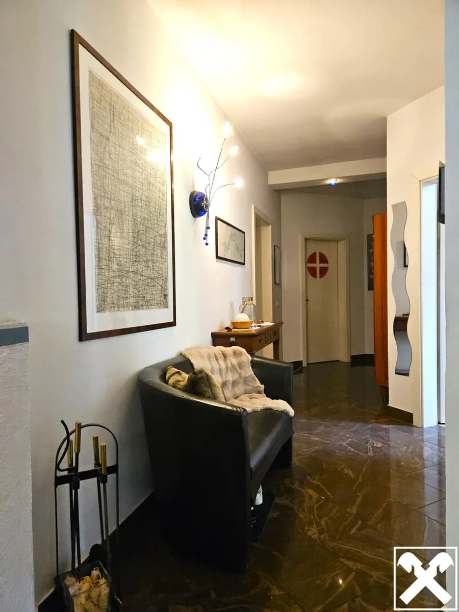 6-Zimmer-Gewerbeimmobilie kaufen in Linz – 224 m², € 695.000 – Bild 2 von 29