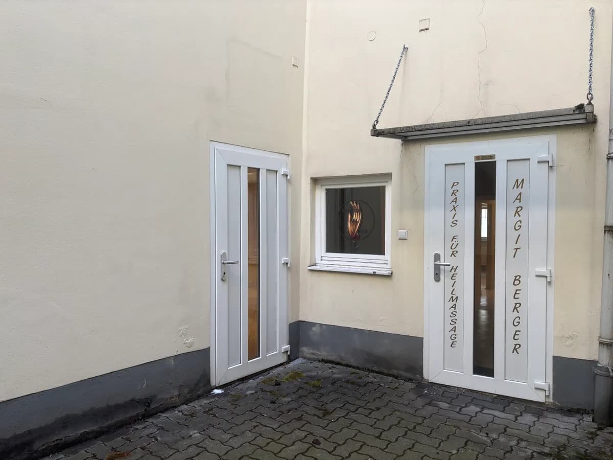 5-Zimmer-Gewerbeimmobilie mieten in Leoben – 72 m², € 484