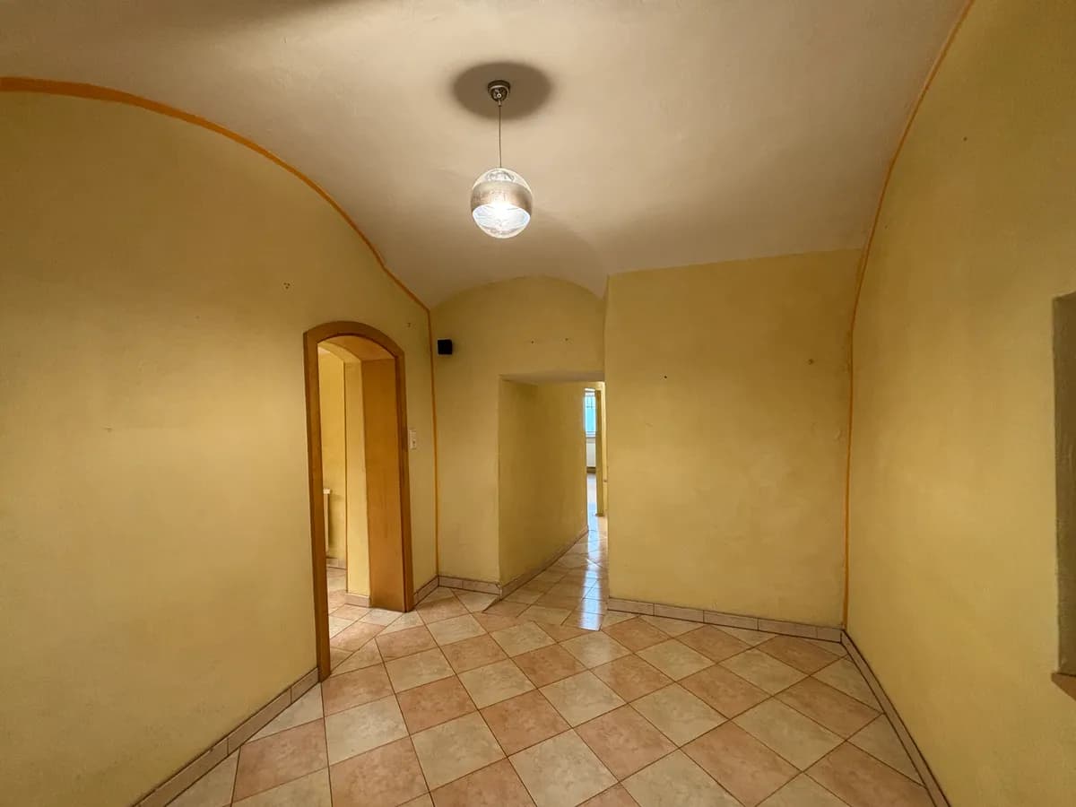 5-Zimmer-Gewerbeimmobilie mieten in Leoben – 72 m², € 484 – Bild 2 von 6
