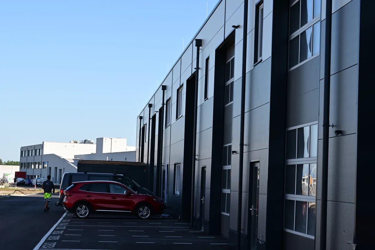 Gewerbeimmobilie kaufen in Linz Land – 114 m², € 332.400