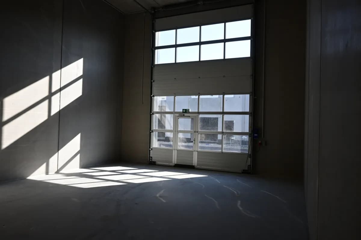 Gewerbeimmobilie kaufen in Linz Land – 114 m², € 332.400 – Bild 2 von 4