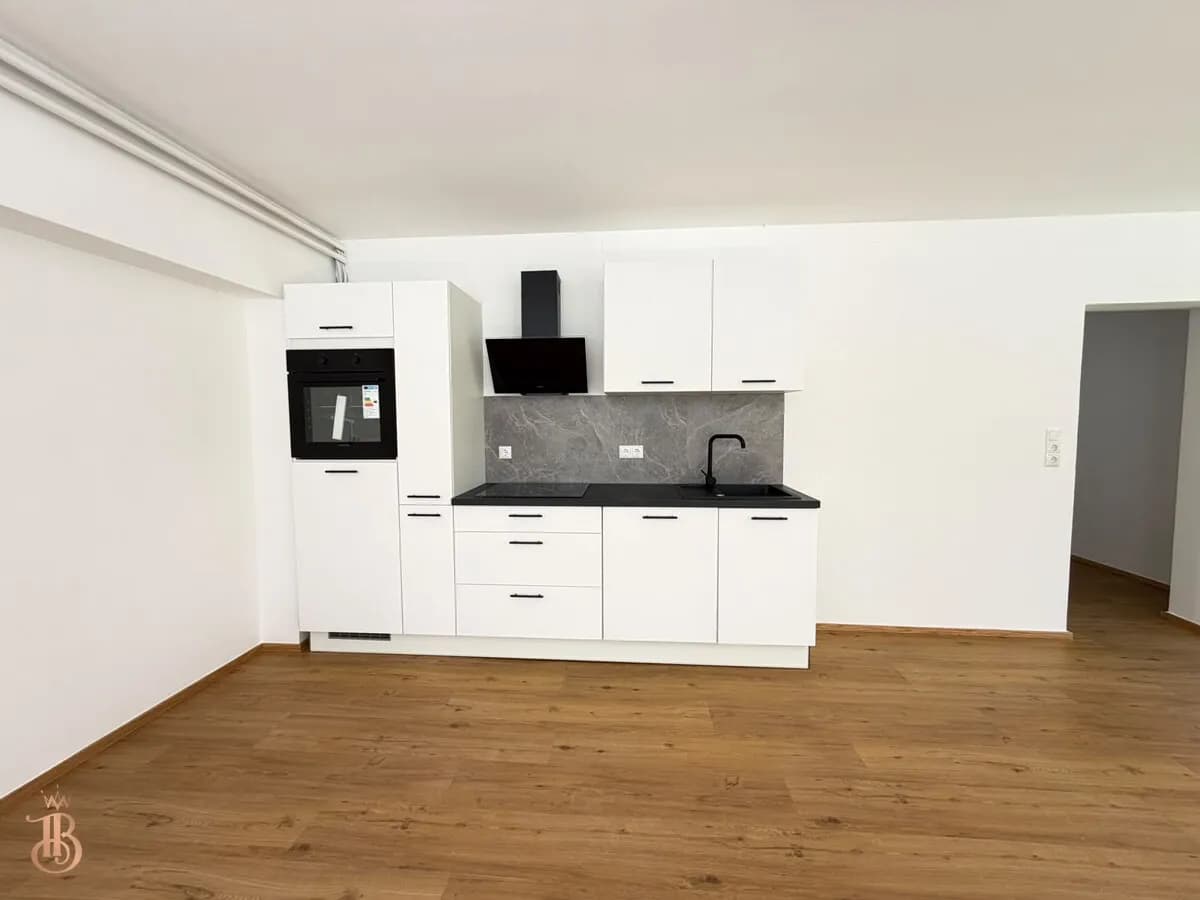 Wohnung kaufen in Hartberg-Fürstenfeld – 211 m², € 245.000 – Bild 2 von 27