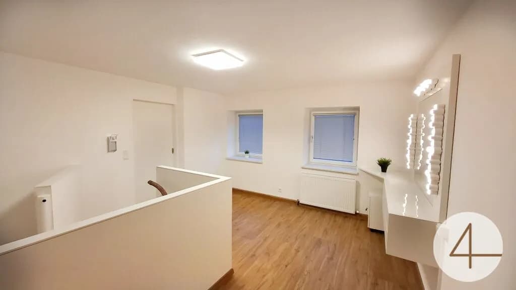 4-Zimmer-Gewerbeimmobilie mieten in Grieskirchen – 138 m², € 1.830 – Bild 10 von 13