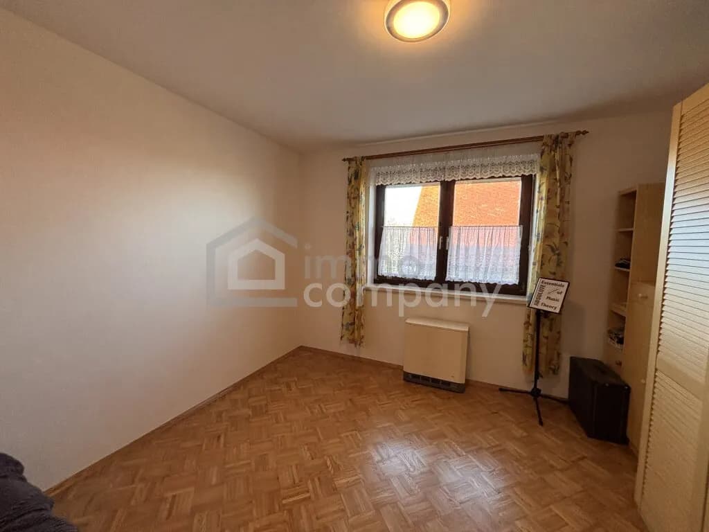 3-Zimmer-Wohnung kaufen in Weiz – 82 m², € 219.000 – Bild 2 von 12