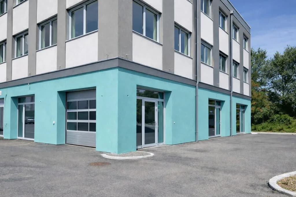Gewerbeimmobilie mieten in Wien – 125 m², € 2.414 – Bild 2 von 11