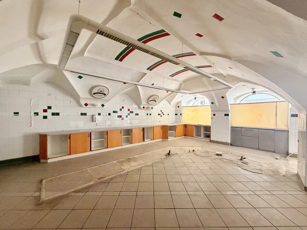 Gewerbeimmobilie mieten in Steyr – 197 m², € 1.790