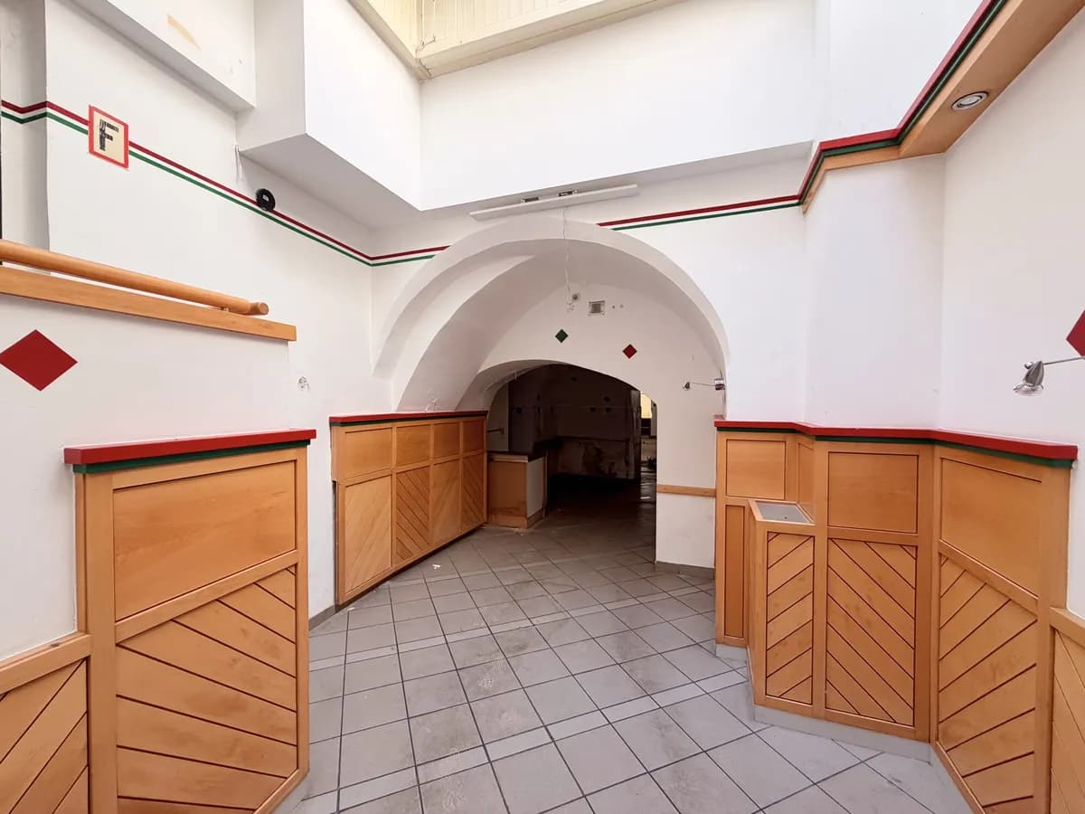 Gewerbeimmobilie mieten in Steyr – 197 m², € 1.790 – Bild 3 von 13