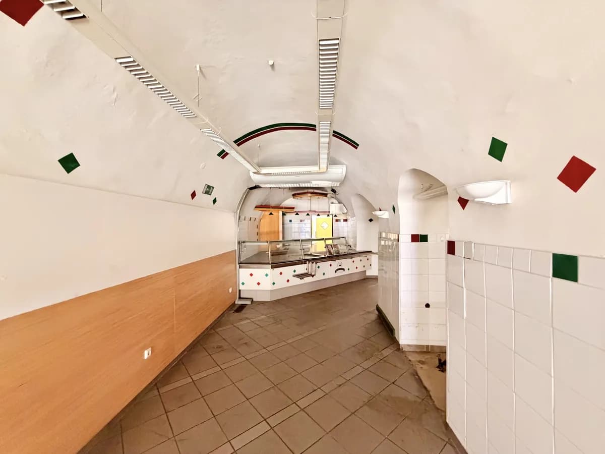 Gewerbeimmobilie mieten in Steyr – 197 m², € 1.790 – Bild 7 von 13