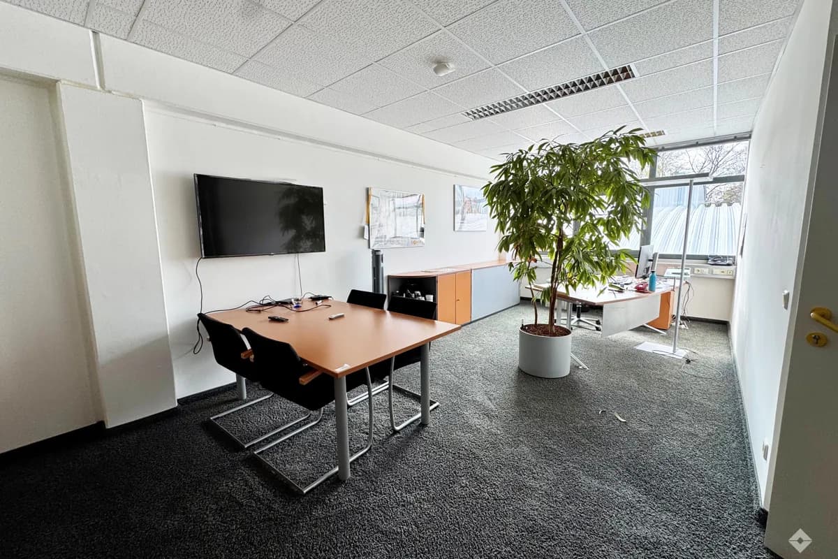 Gewerbeimmobilie mieten in Salzburg-Umgebung – 370 m², € 3.870 – Bild 2 von 5
