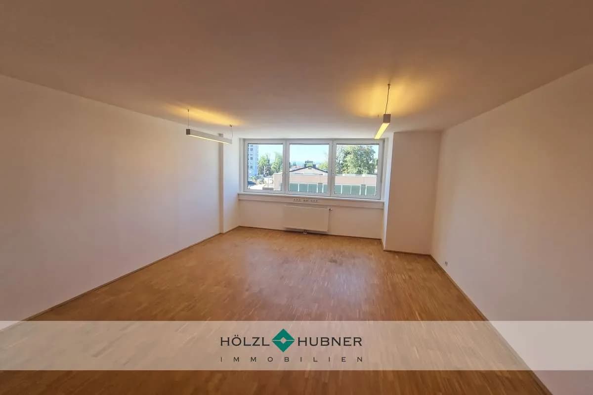 Gewerbeimmobilie mieten in Salzburg Stadt – 29 m², € 663