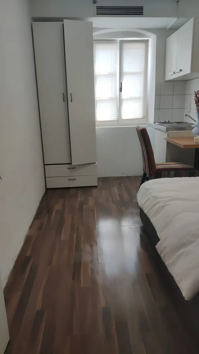 1-Zimmer-Wohnung mieten in Linz – 13 m², € 450 – Bild 5 von 6
