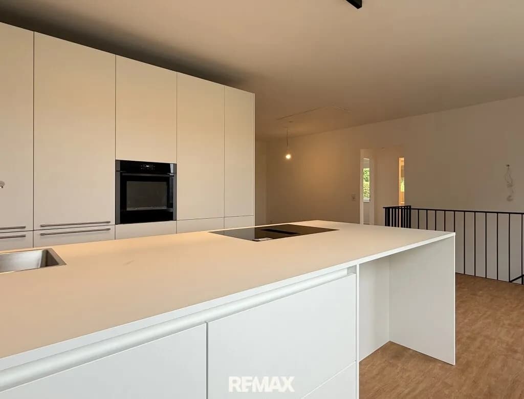 6-Zimmer-Haus mieten in Tulln – 169 m², € 2.850 – Bild 7 von 25