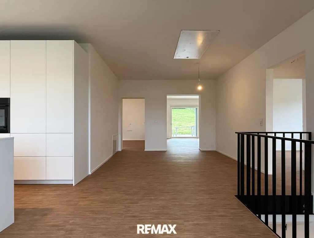 6-Zimmer-Haus mieten in Tulln – 169 m², € 2.850 – Bild 9 von 25