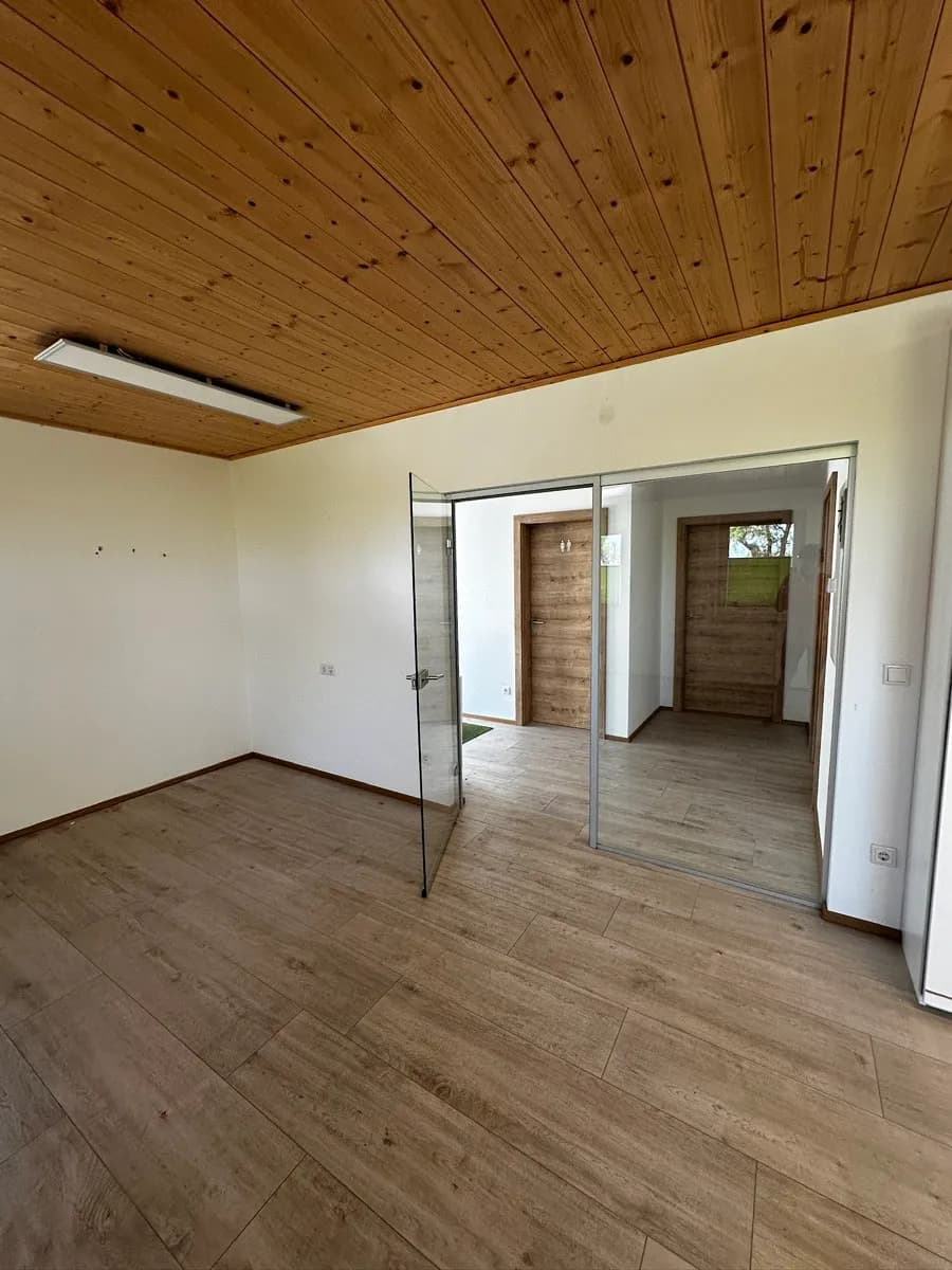 2-Zimmer-Gewerbeimmobilie mieten in Melk – 120 m², € 800 – Bild 8 von 11