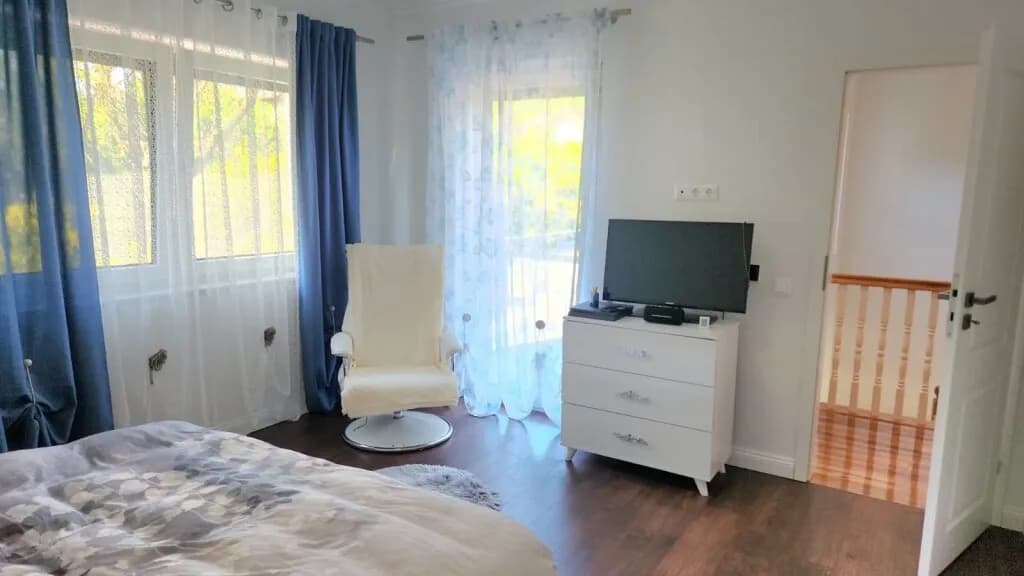 8-Zimmer-Gewerbeimmobilie kaufen in Baden – 160 m², € 1.020.000 – Bild 20 von 47