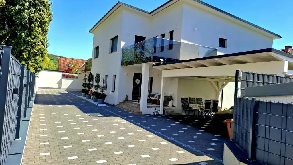 8-Zimmer-Gewerbeimmobilie kaufen in Baden – 160 m², € 1.020.000 – Bild 30 von 47