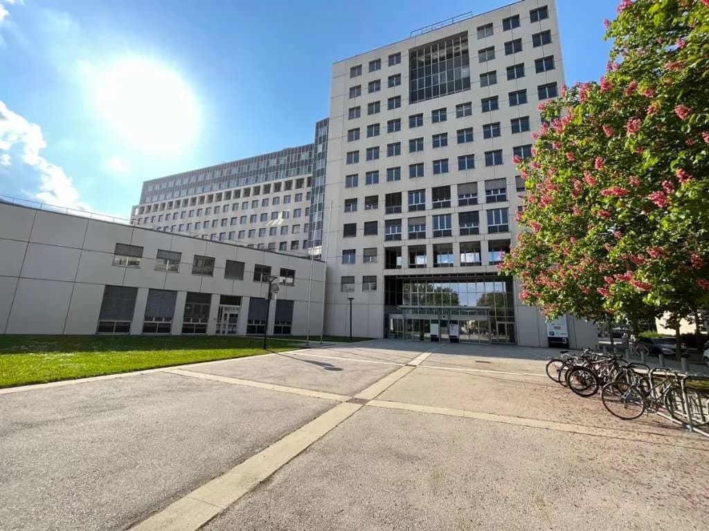 Gewerbeimmobilie mieten in Wien – € 16 – Bild 1 von 8
