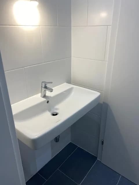 1-Zimmer-Gewerbeimmobilie mieten in Wien – 109 m², € 3.564 – Bild 6 von 10