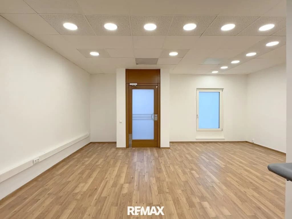 1-Zimmer-Gewerbeimmobilie mieten in Tulln – 46 m², € 691 – Bild 2 von 10