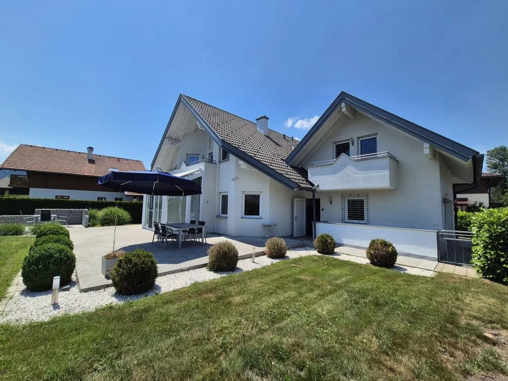6-Zimmer-Haus kaufen in Vöcklabruck – 230 m², € 1.290.000 – Bild 22 von 25