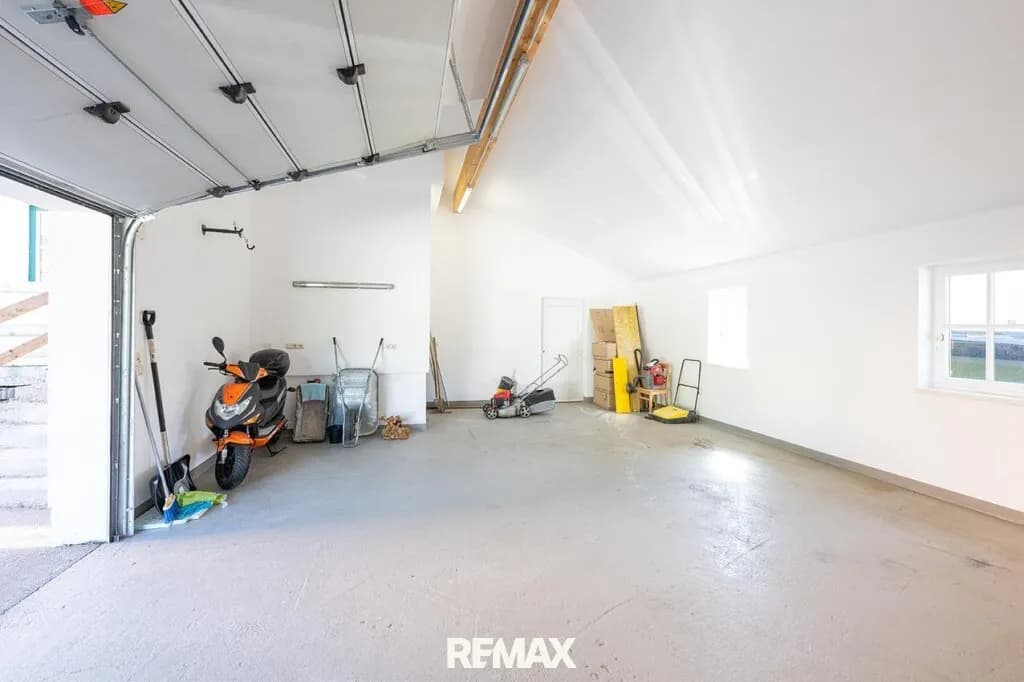 11-Zimmer-Gewerbeimmobilie kaufen in Hallein – 205,21 m², € 860.000 – Bild 15 von 19