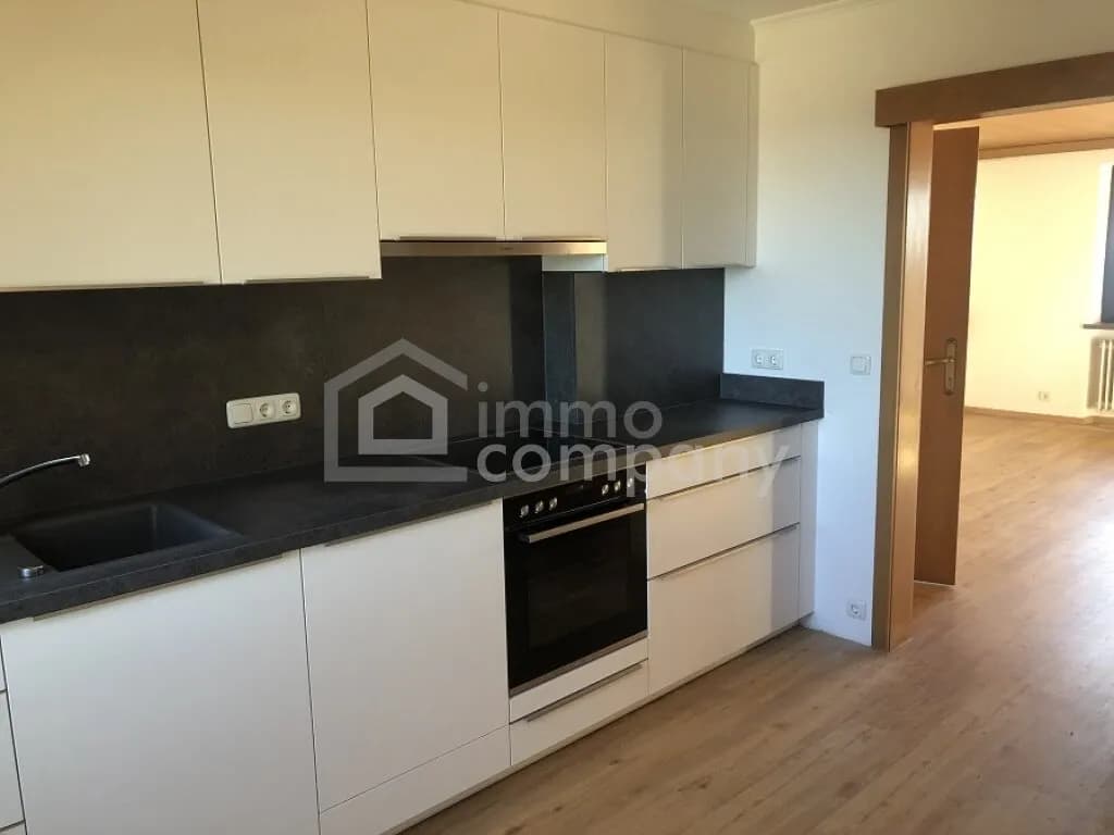5-Zimmer-Wohnung mieten in Jennersdorf – 100 m², € 919 – Bild 2 von 14