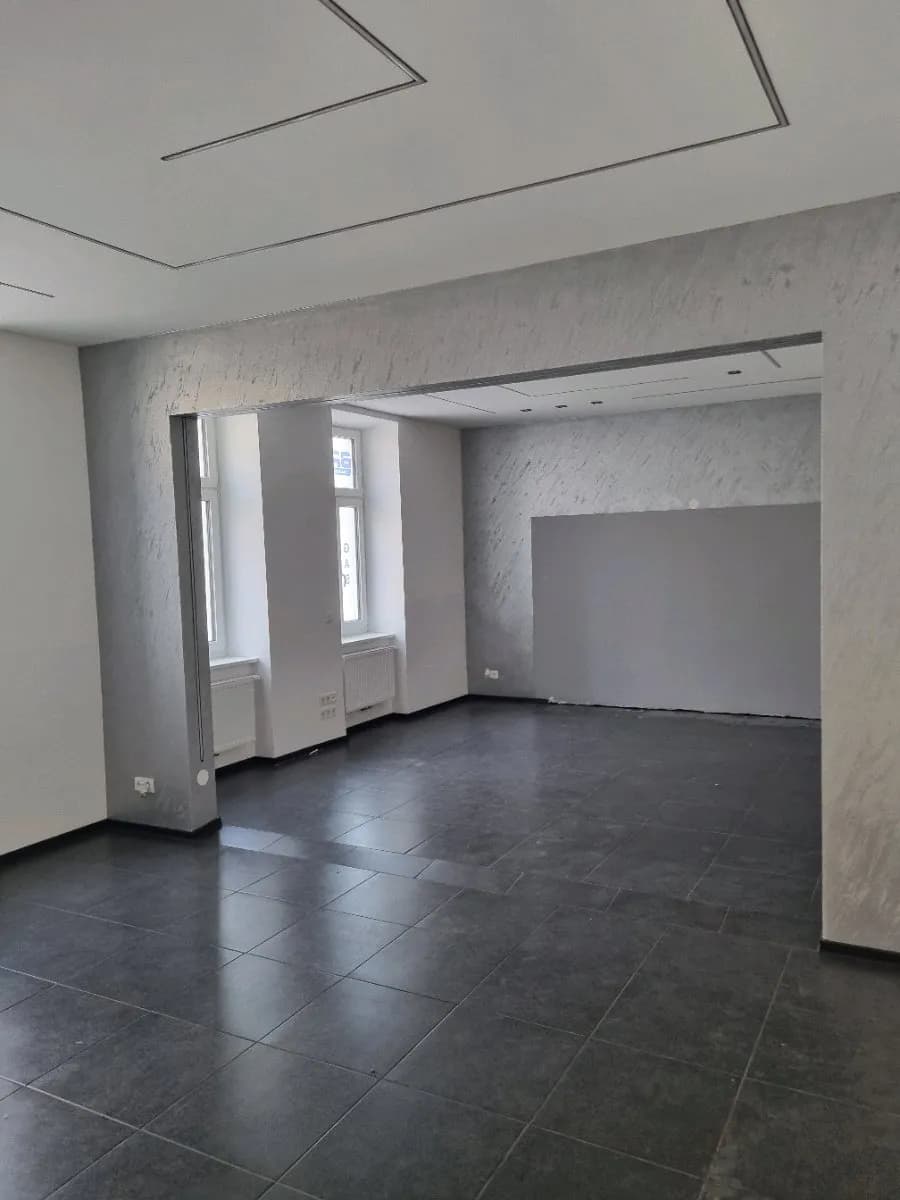 6-Zimmer-Gewerbeimmobilie mieten in Wien – 159 m², € 2.100