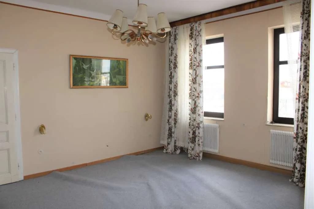 6-Zimmer-Haus kaufen in Baden – 155 m², € 380.000 – Bild 11 von 12