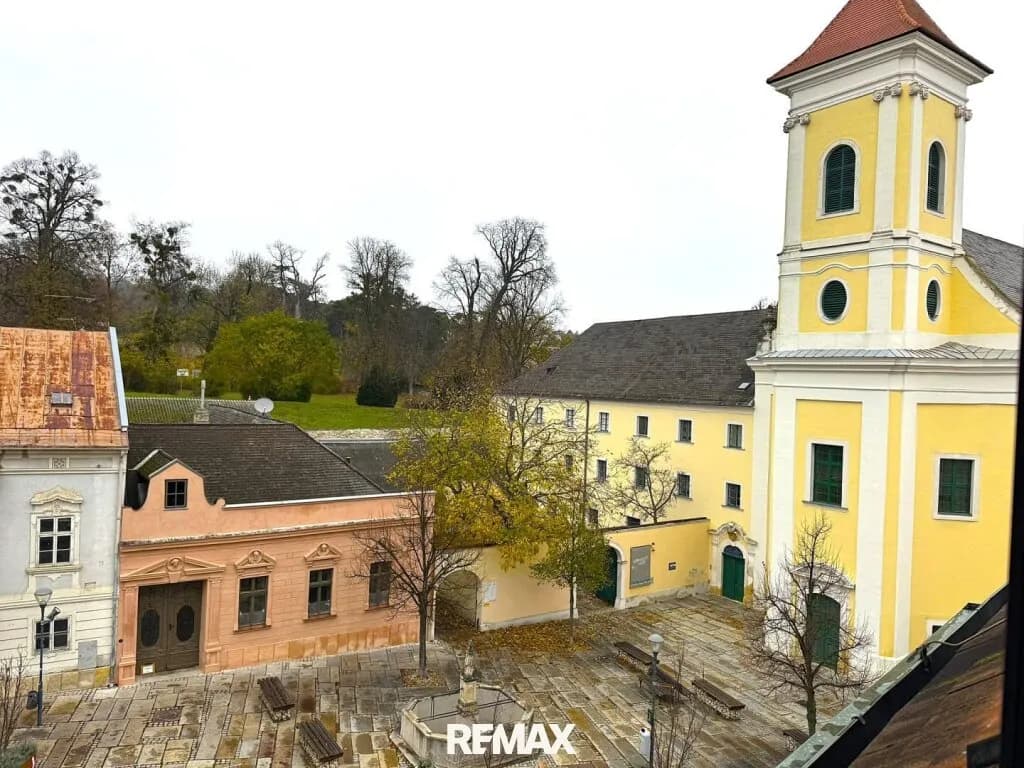 Gewerbeimmobilie mieten in Eisenstadt – 298 m², € 4.405 – Bild 2 von 12