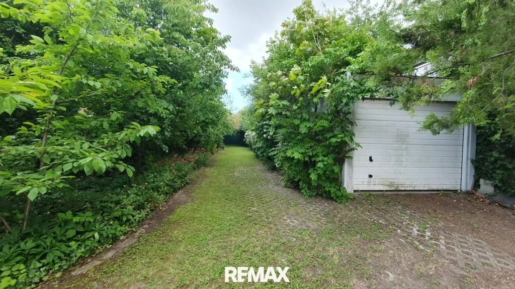 Grundstück kaufen in Neusiedl am See – 1 106 m², € 269.000