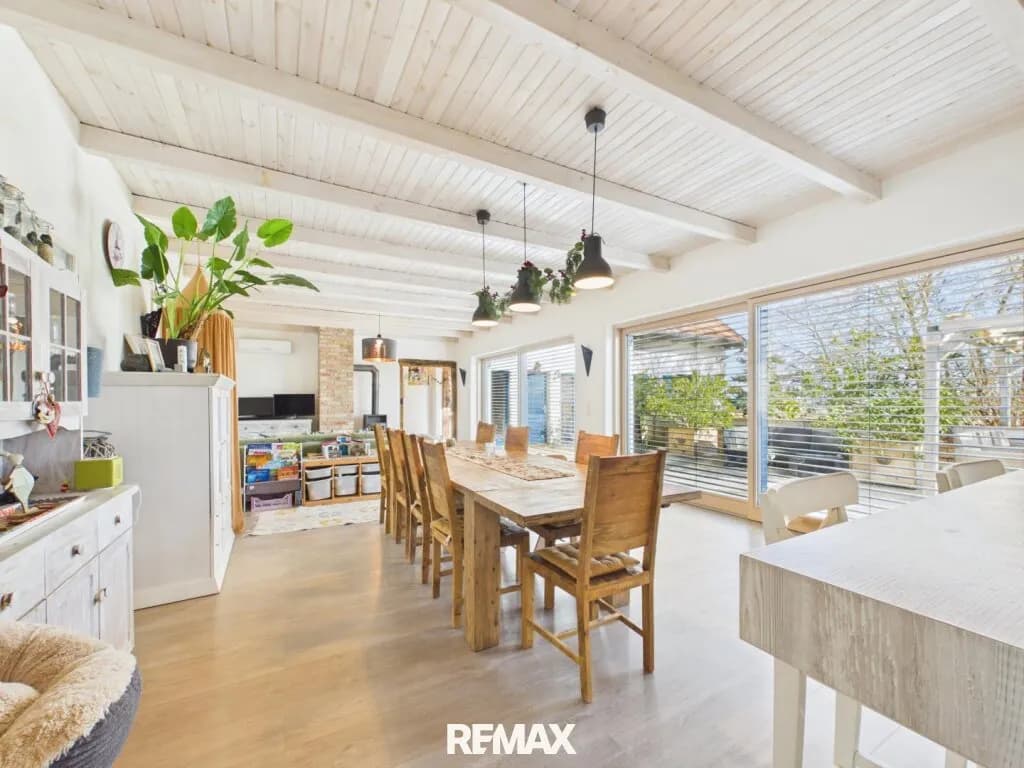 5-Zimmer-Haus kaufen in Eisenstadt – 237,9 m², € 850.000